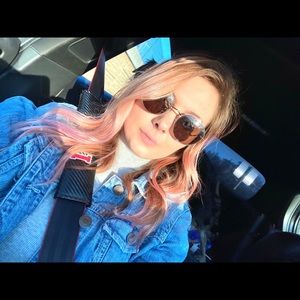 Meet your Posher, Cary